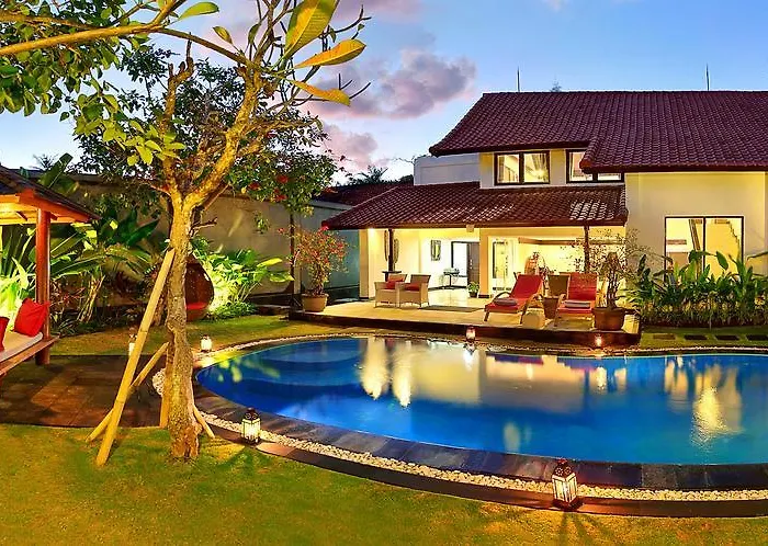 Villa Alysha Beachside By Bali Seminyak (Bali)